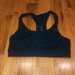 Lululemon • invigorate bra sz 6 nocturnal teal